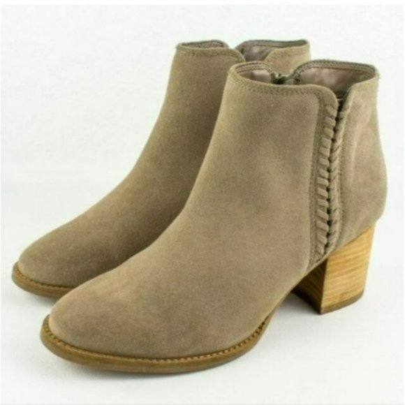 Blondo Nina Waterproof Suede Boot - Picture 3 of 8